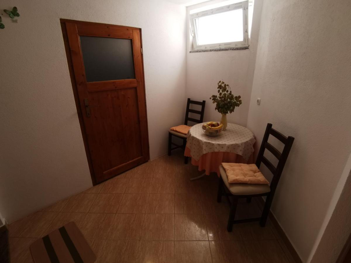 Apartmani Berber Babici Exterior foto
