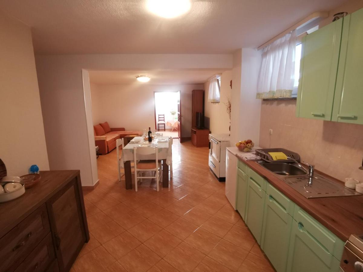 Apartmani Berber Babici Exterior foto